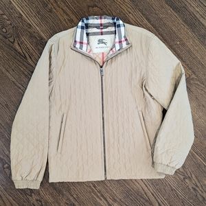 Burberry Women’s Beige Quilted Zip up Jacket Medium Nova check